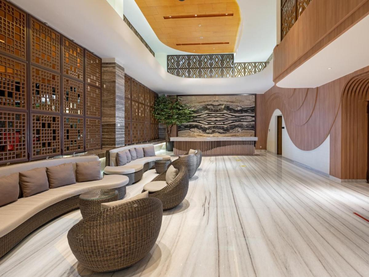 Hotel Santika บูกิตติงกี ภายนอก รูปภาพ