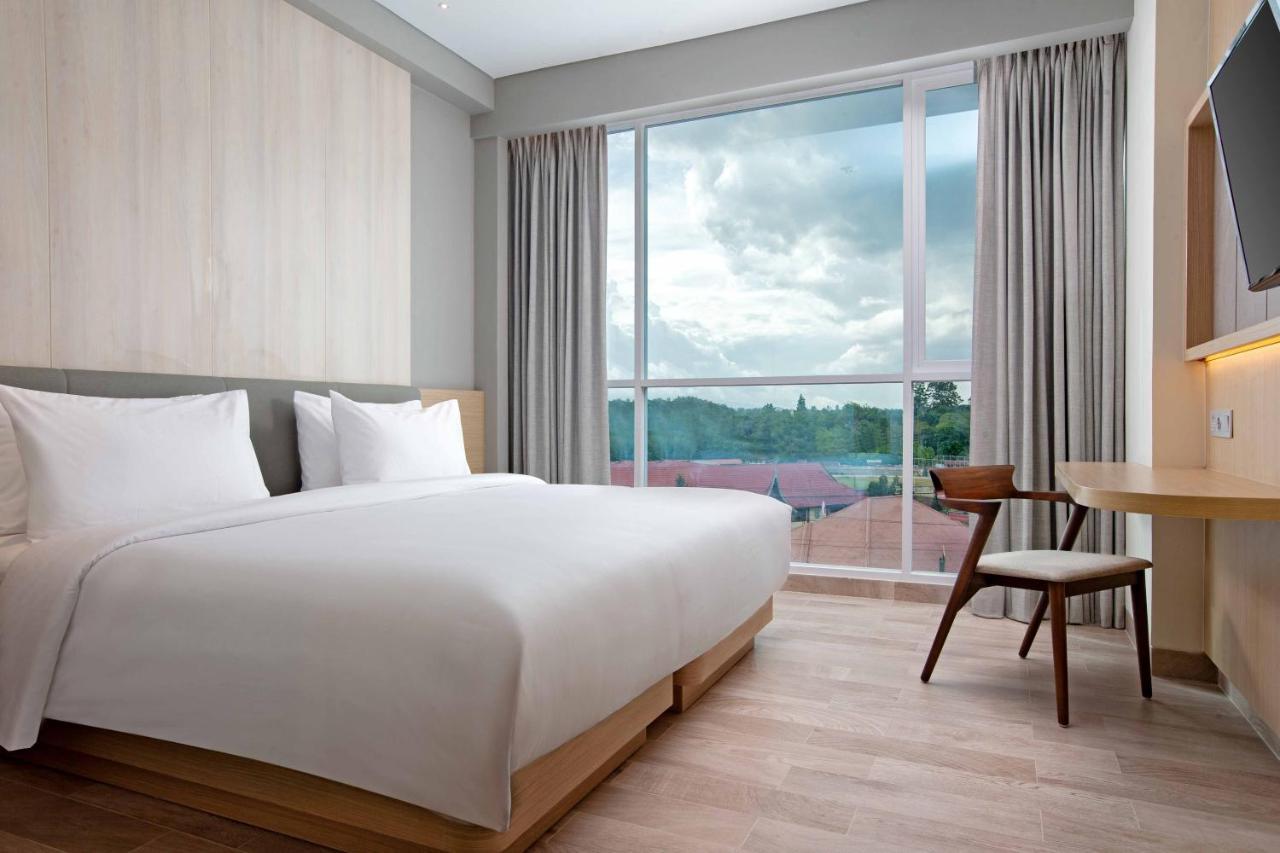 Hotel Santika บูกิตติงกี ภายนอก รูปภาพ