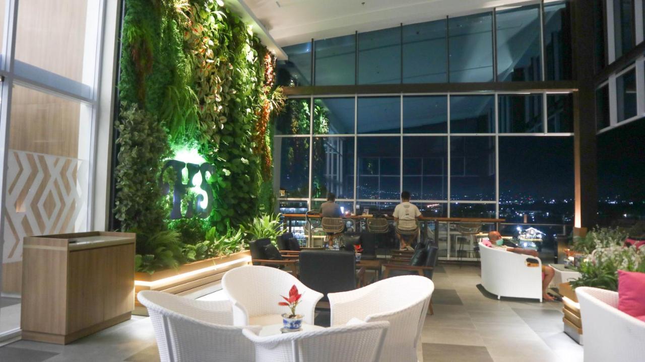 Hotel Santika บูกิตติงกี ภายนอก รูปภาพ